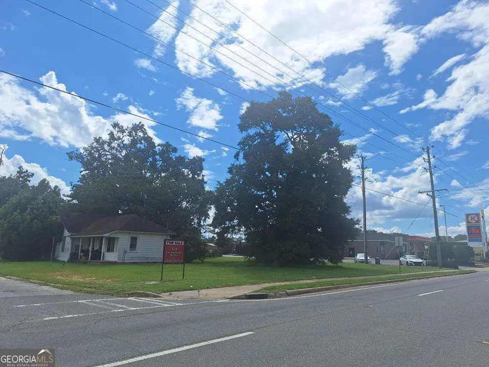 403 S Ware ST Alma, GA 31510