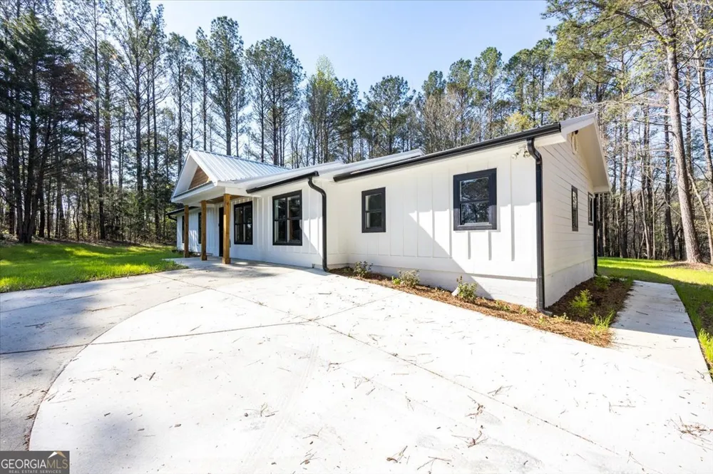 392 GA Hwy 74 Molena, GA 30258