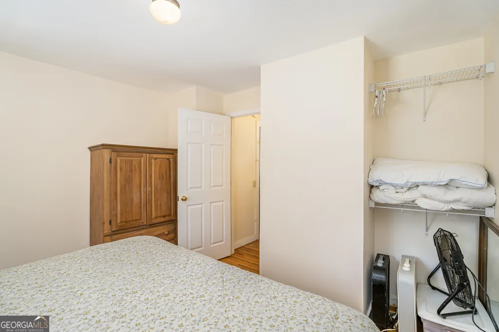 5622 Murray Cove RD Tiger, GA 30576