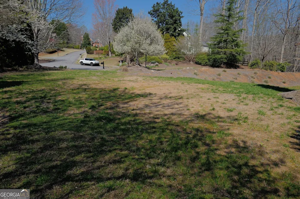 460 Prado TER Roswell, GA 30075