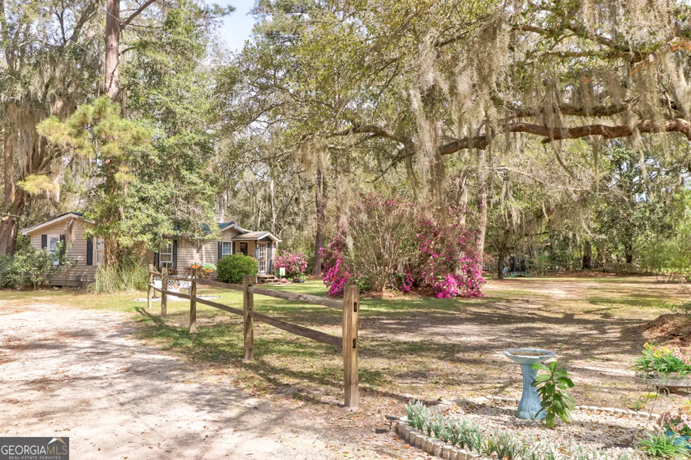 1679 Hodgeville RD Rincon, GA 31326