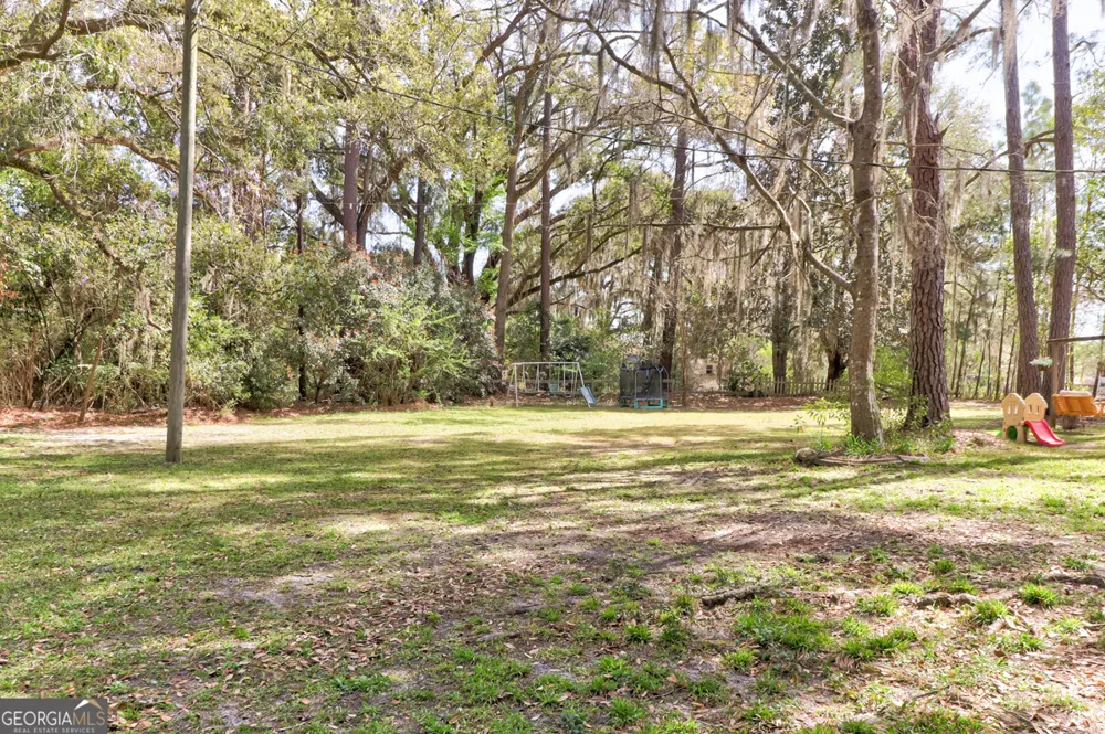 1679 Hodgeville RD Rincon, GA 31326