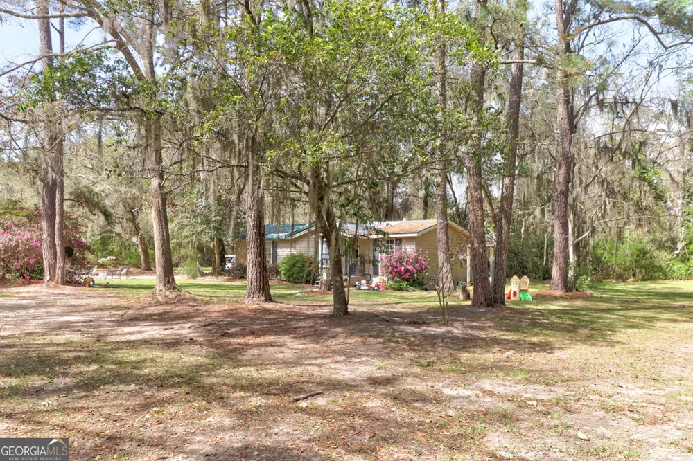 1679 Hodgeville RD Rincon, GA 31326