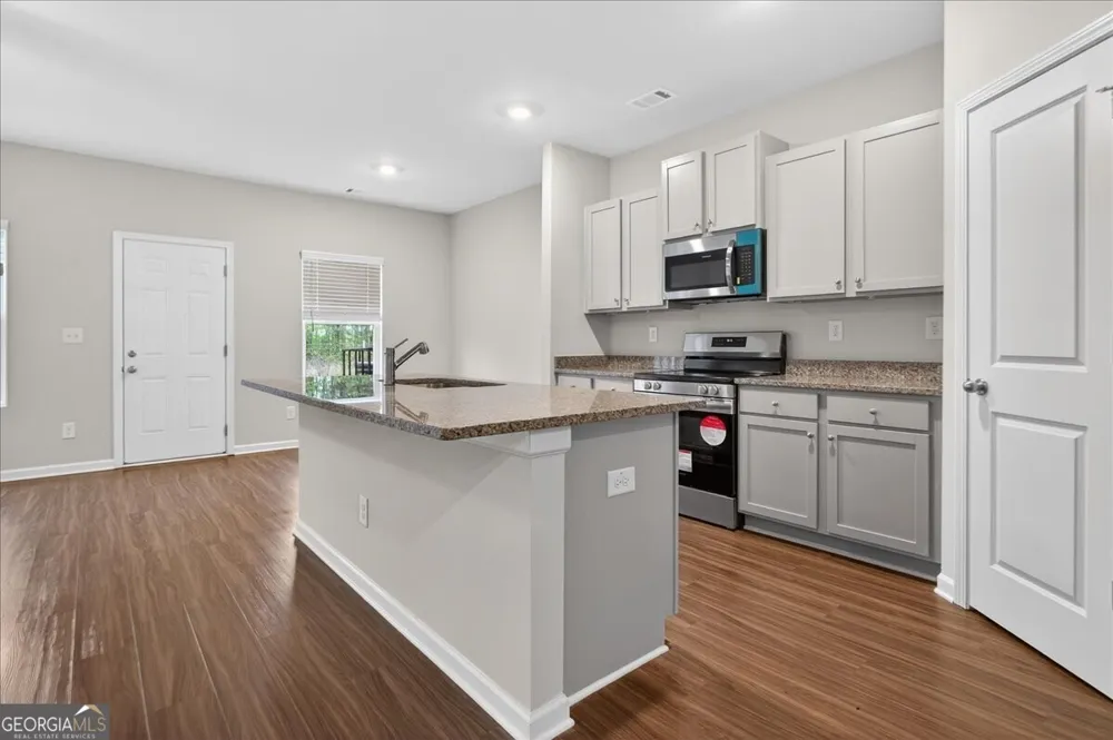 107 Brexley DR Calhoun, GA 30701