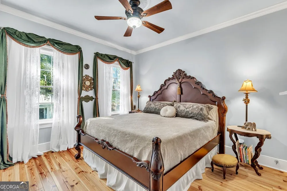 528 E Jones ST Savannah, GA 31401
