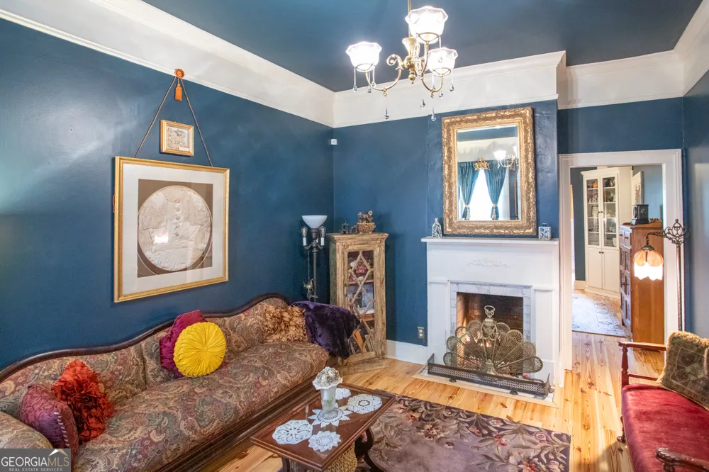 528 E Jones ST Savannah, GA 31401