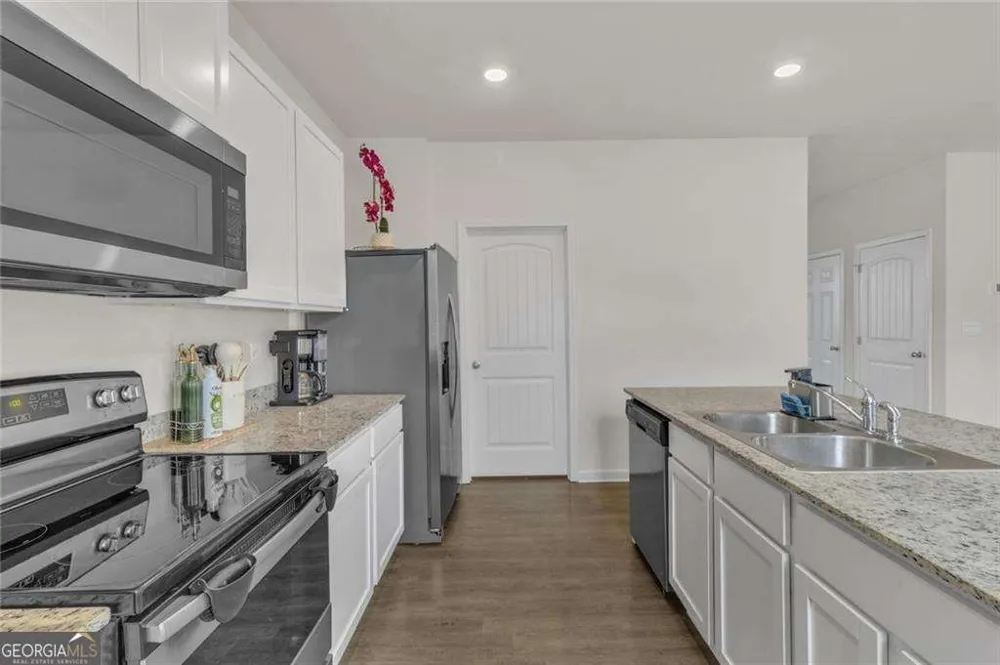 23 Embry BLVD Pendergrass, GA 30567
