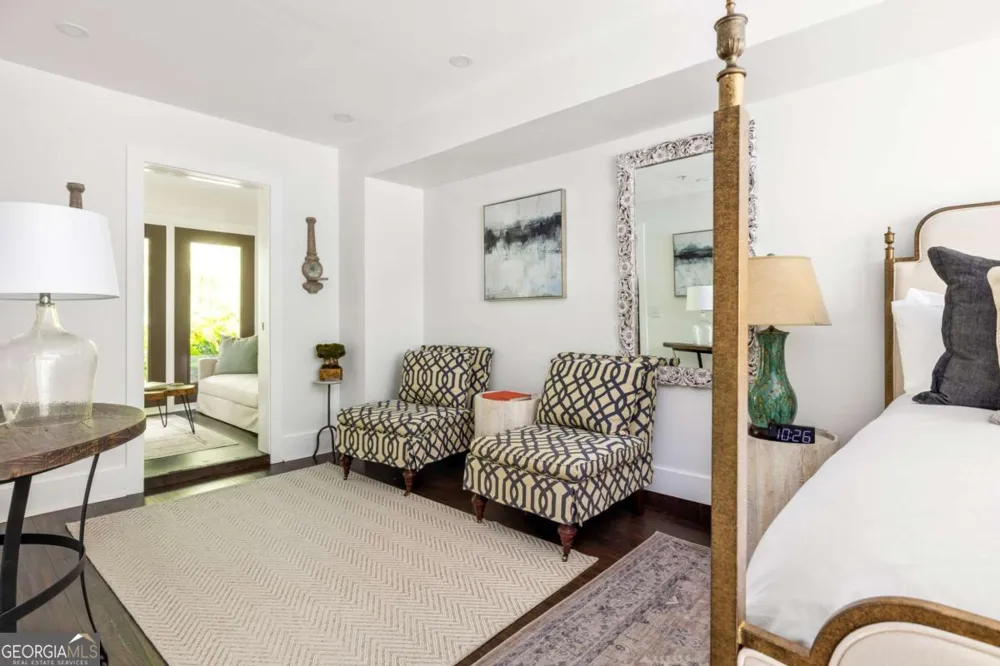 9121 Selborne LN Chattahoochee Hills, GA 30268