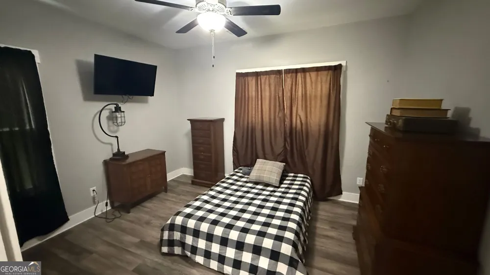 1440 McCard Lake RD Meansville, GA 30256