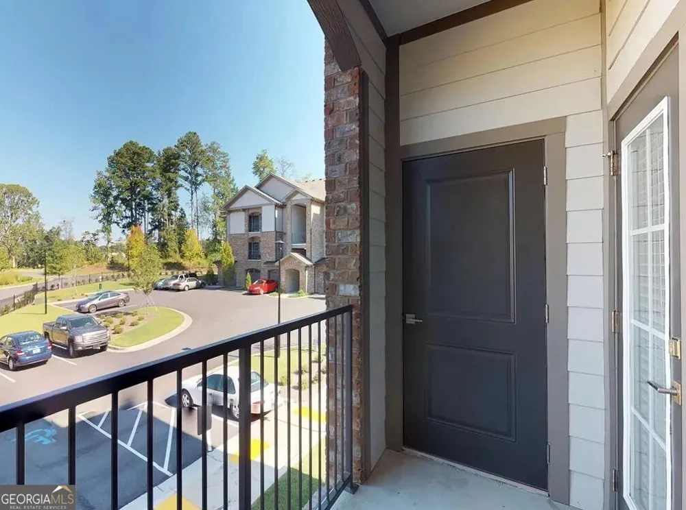 2080 One White Oak LN Cumming, GA 30041