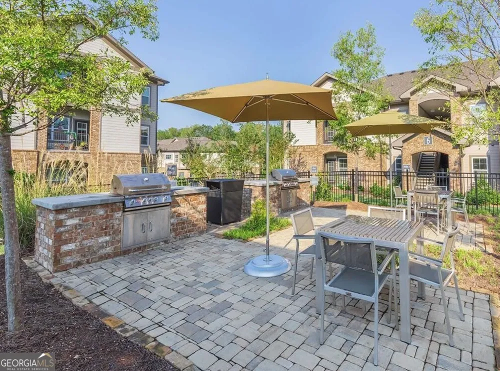 2080 One White Oak LN Cumming, GA 30041