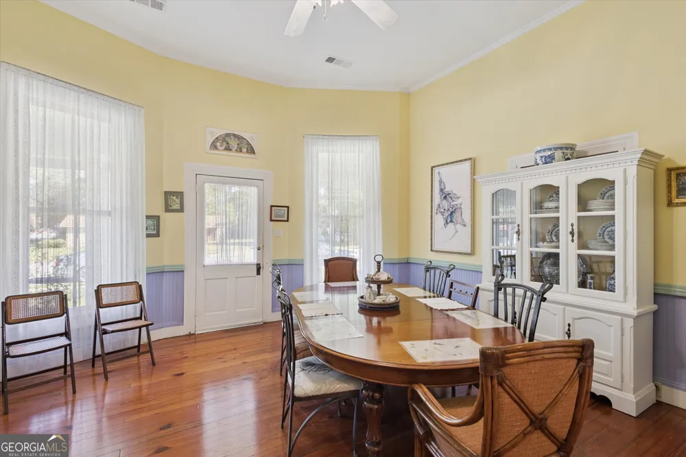 610 W Liberty ST Claxton, GA 30417
