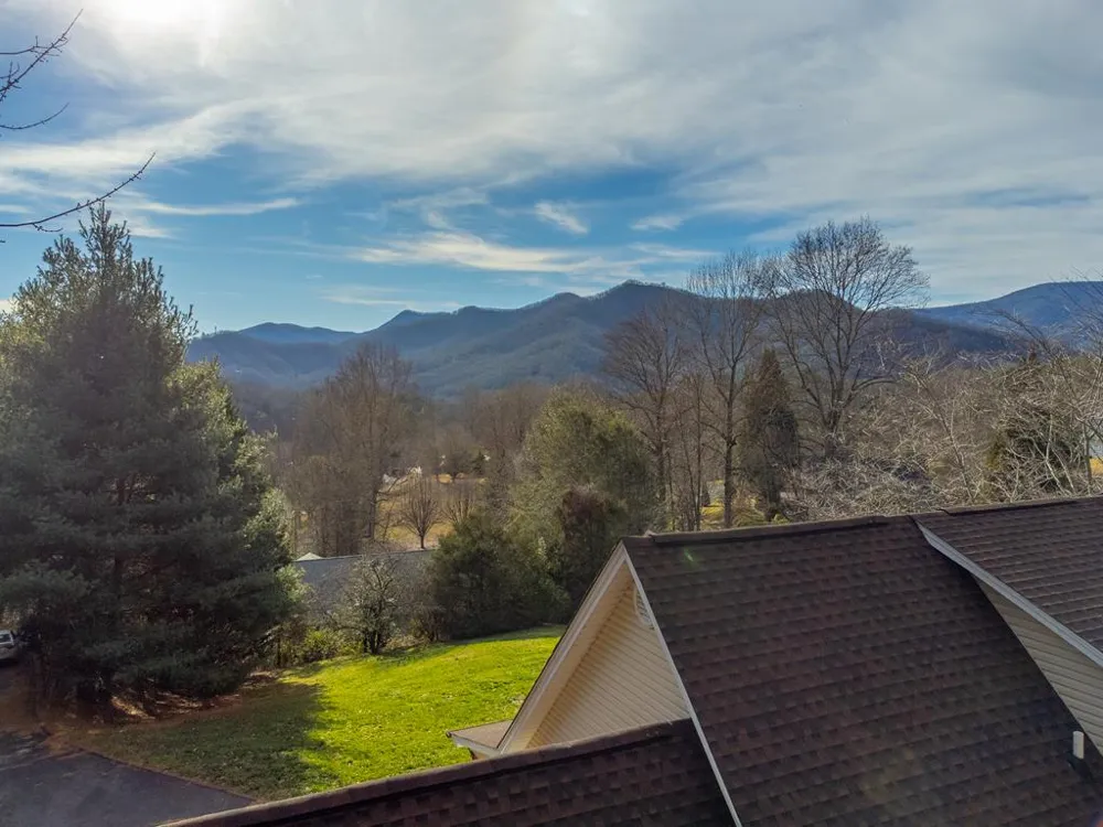 Rock Field Way Sylva, NC 28779