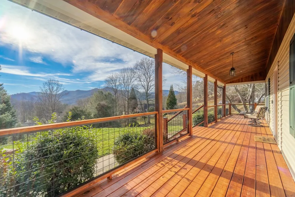 Rock Field Way Sylva, NC 28779