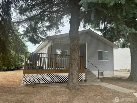 211 W Main Street
