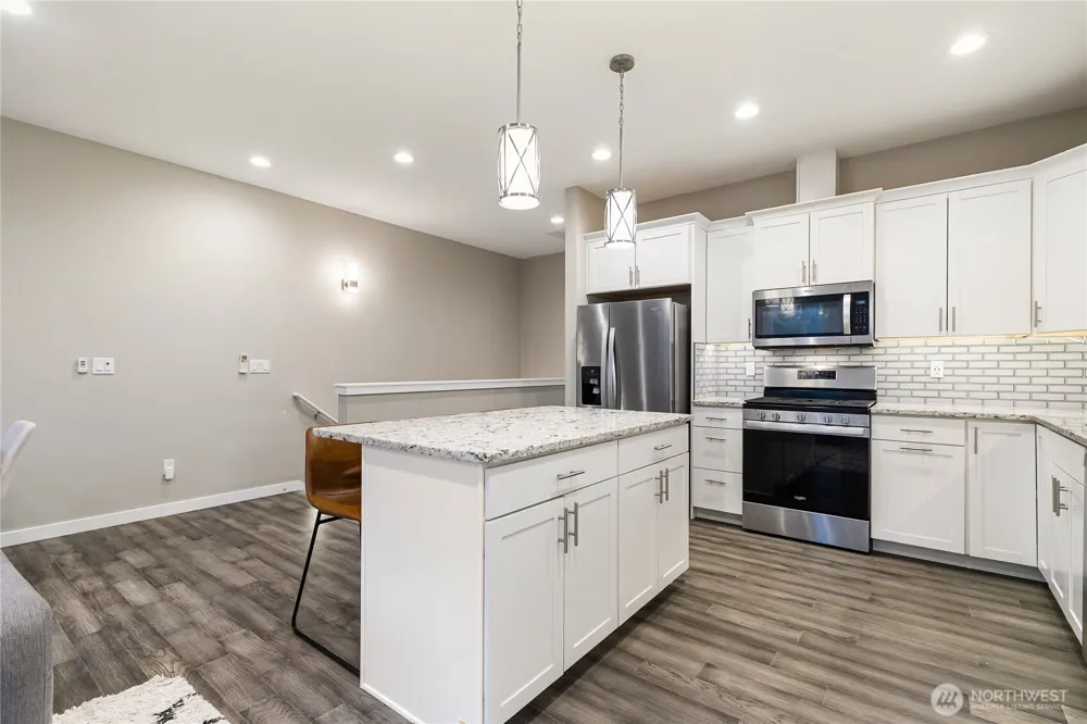 5683 Sunstone Place #102 Ferndale, WA 98248