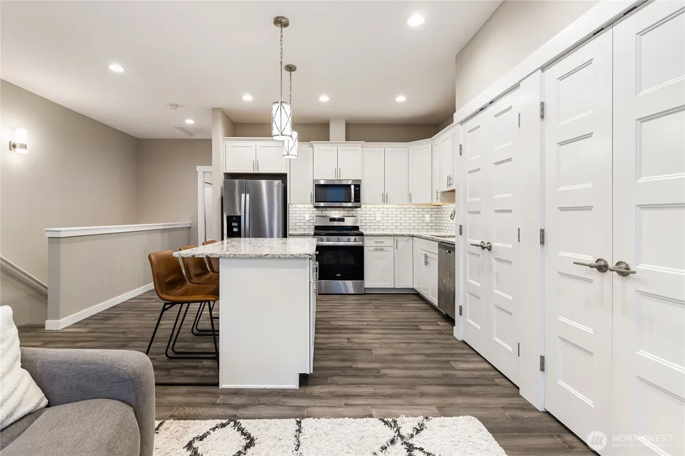 5683 Sunstone Place #102 Ferndale, WA 98248