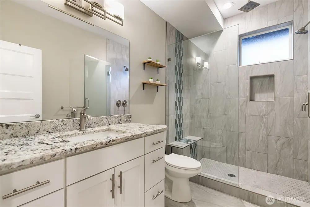 5683 Sunstone Place #102 Ferndale, WA 98248