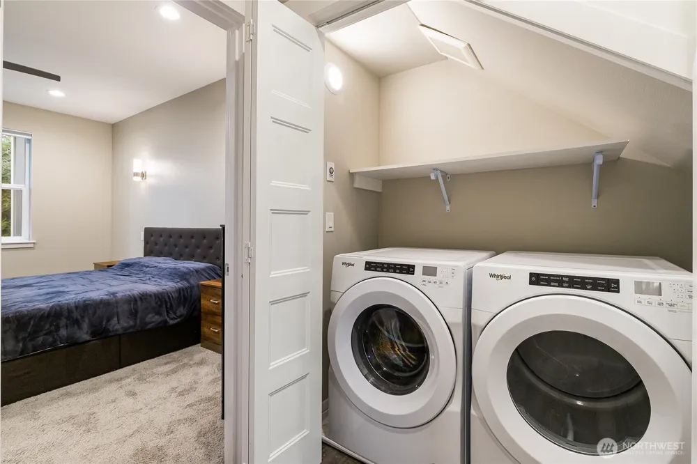 5683 Sunstone Place #102 Ferndale, WA 98248
