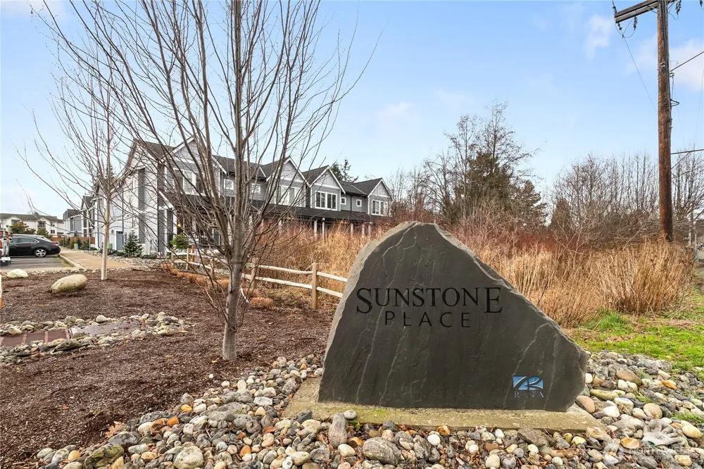 5683 Sunstone Place #102 Ferndale, WA 98248