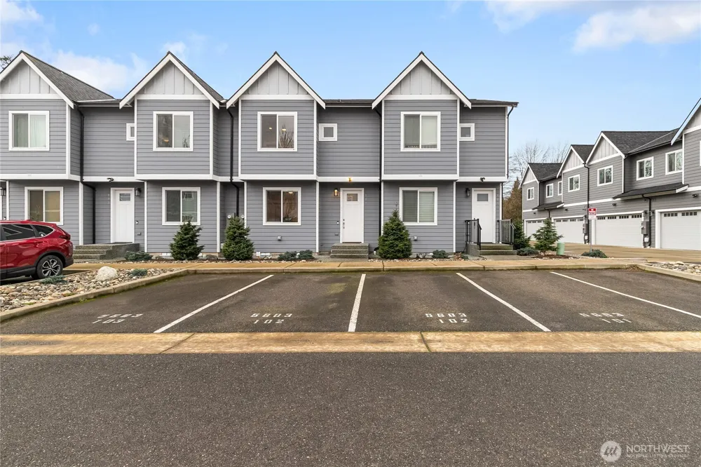5683 Sunstone Place #102 Ferndale, WA 98248