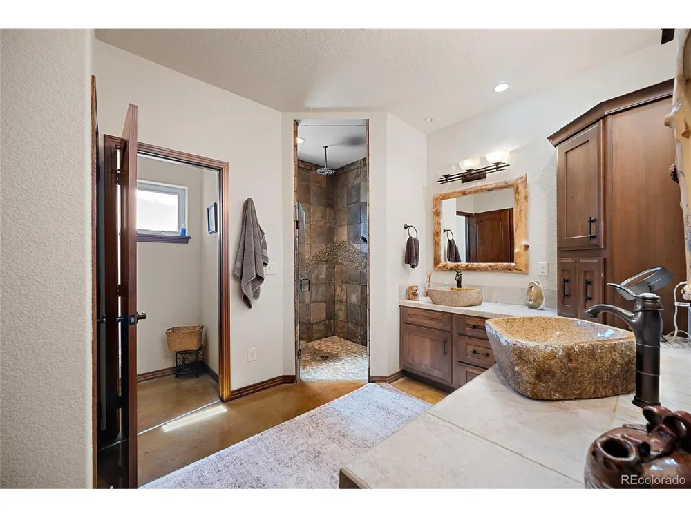 8200 Abbey Road Pueblo, CO 81004