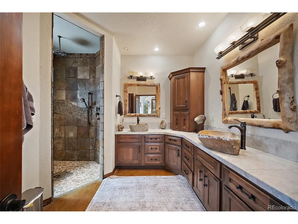 8200 Abbey Road Pueblo, CO 81004