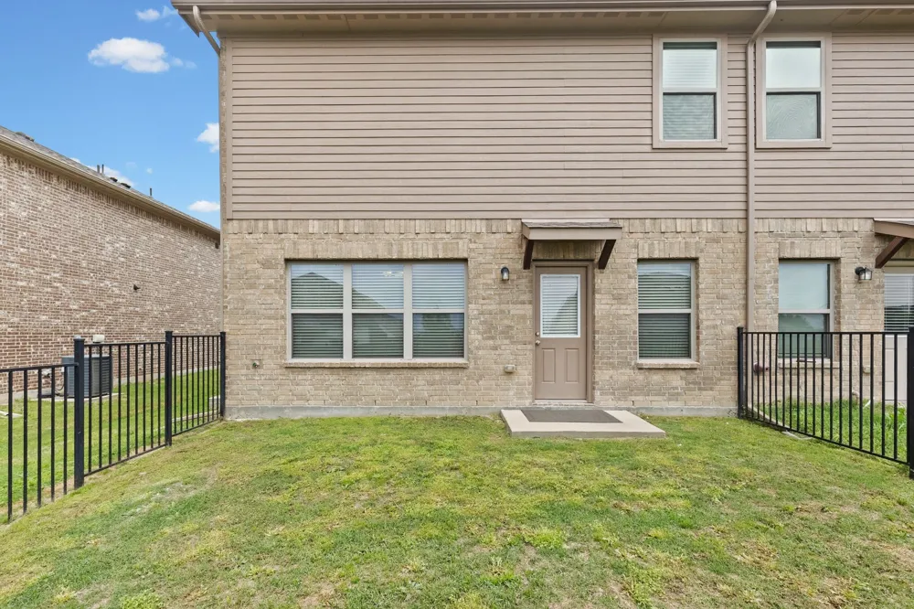 6817 Jade Drive Greenville, TX 75402
