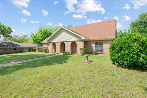 1602 Wagon Wheel Trail