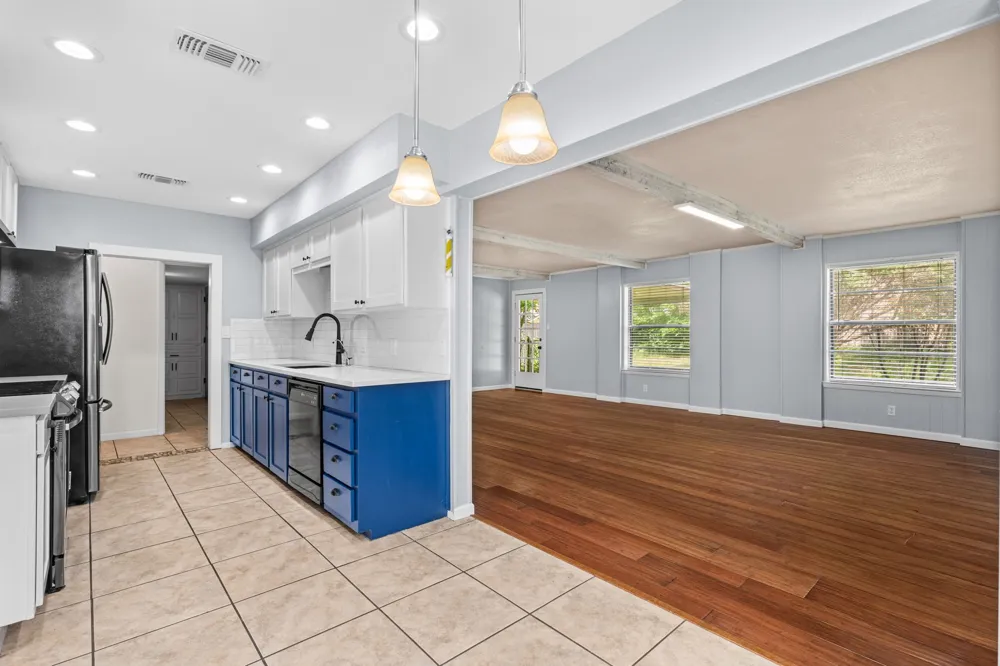 1602 Wagon Wheel Trail Pantego, TX 76013