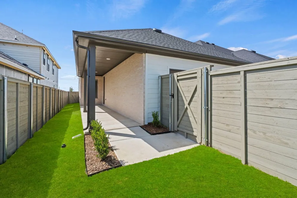 9321 Rolling Meadow Way Denton, TX 76207
