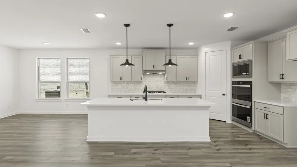 8736 Treeline Parkway Justin, TX 76247