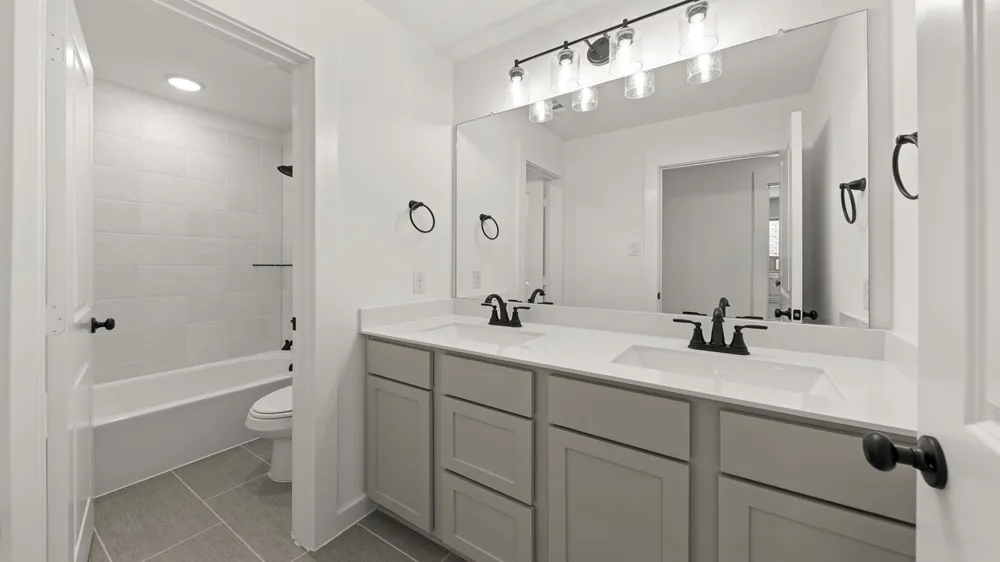 8736 Treeline Parkway Justin, TX 76247
