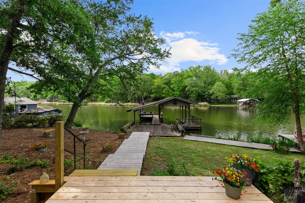 646 County Road 3235 Quitman, TX 75783