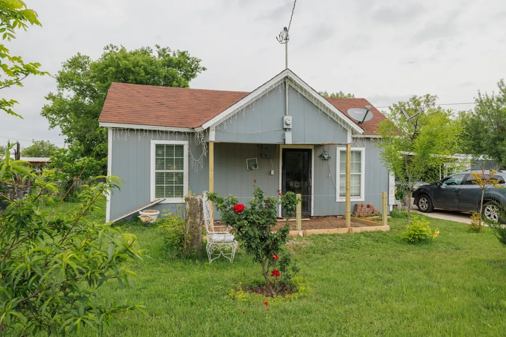 308 W 5th Street Coleman, TX 76834