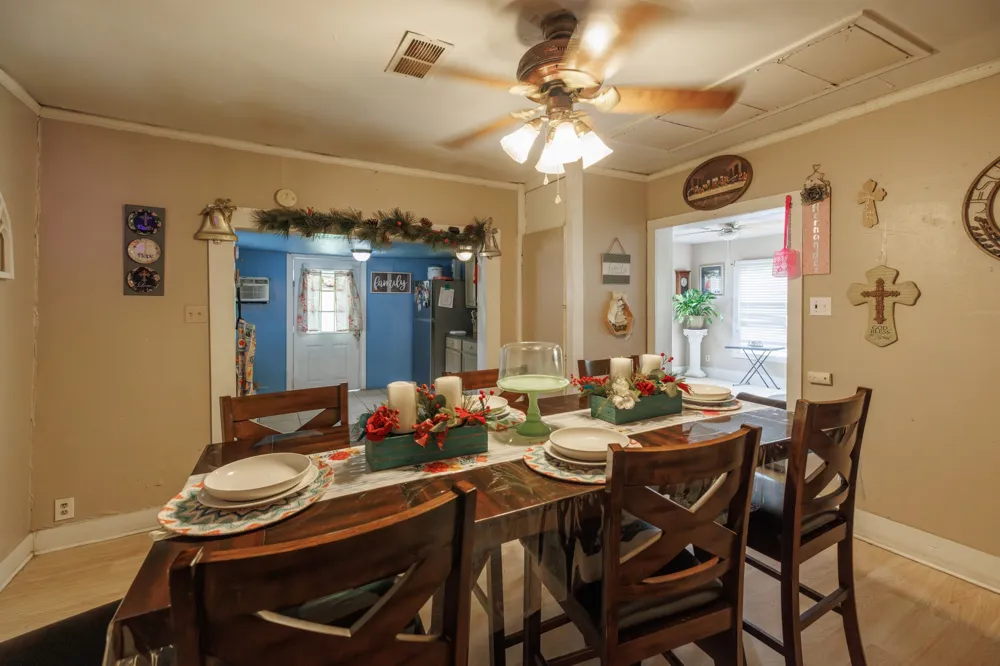 308 W 5th Street Coleman, TX 76834