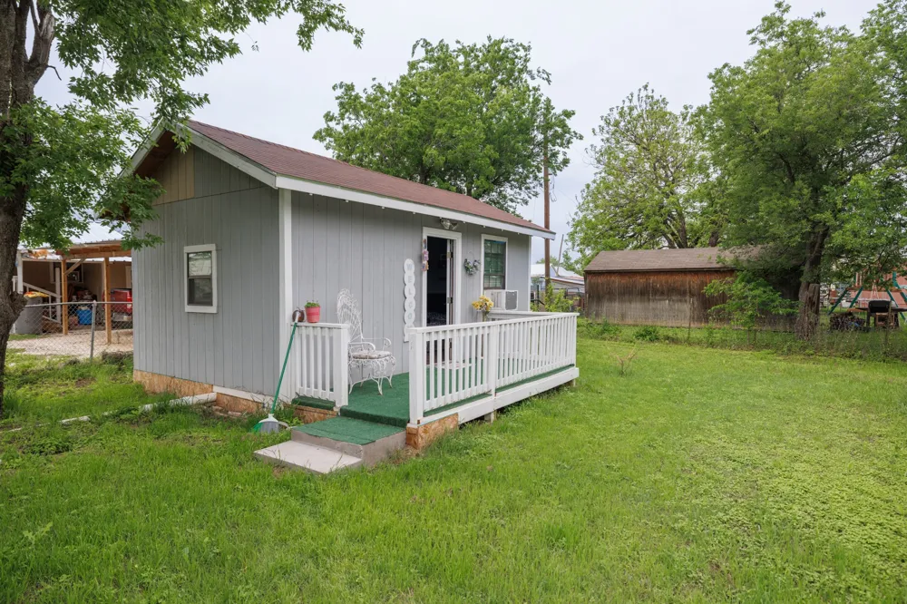 308 W 5th Street Coleman, TX 76834