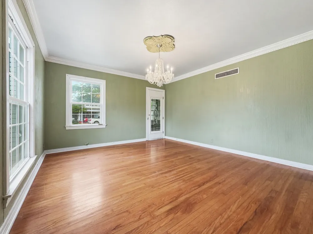 609 E Main Street Hamilton, TX 76531
