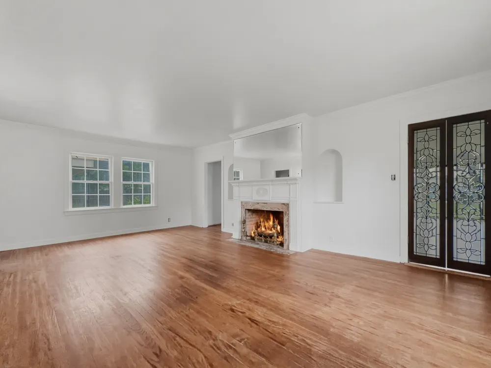 609 E Main Street Hamilton, TX 76531