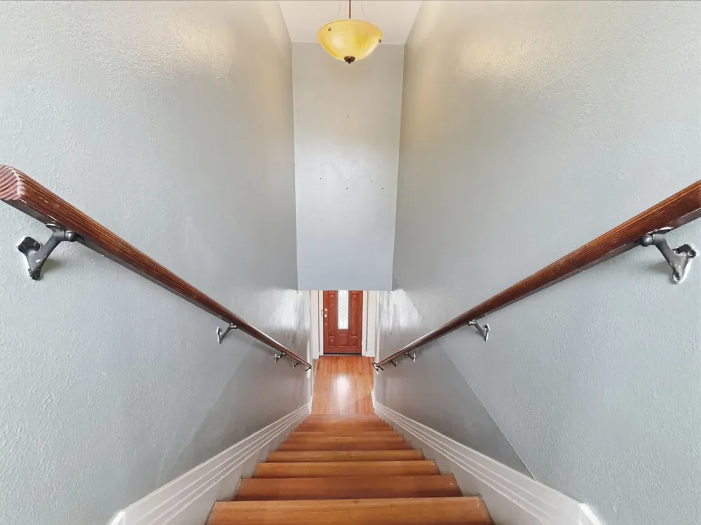 609 E Main Street Hamilton, TX 76531