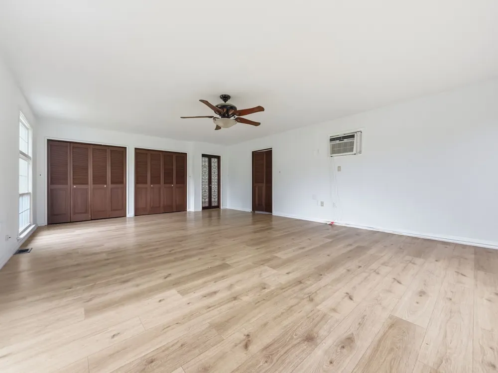 609 E Main Street Hamilton, TX 76531