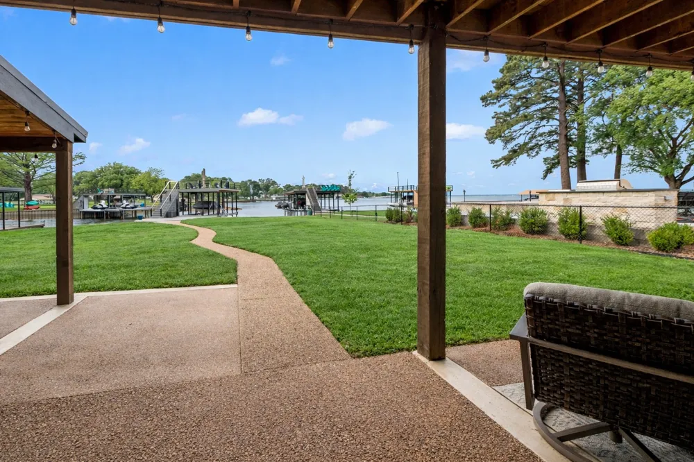 125 Xit Ranch Road Trinidad, TX 75163