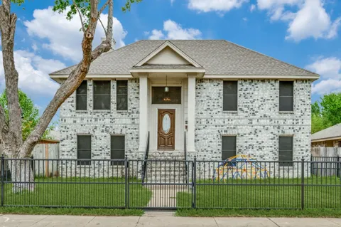 4912 Trinity Cross Court