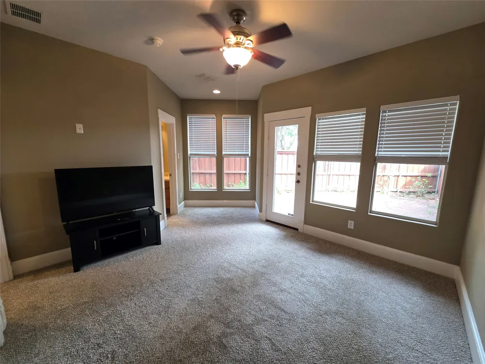 2600 Piazza Court #2 Grand Prairie, TX 75054