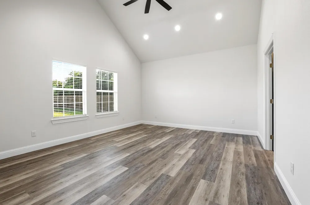 903 W Cardinal Street Ector, TX 75439