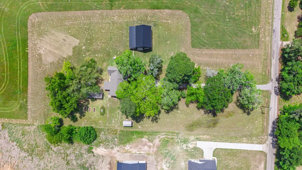 1100 Rs County Road 3150 Emory, TX 75440