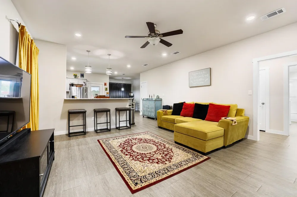 1512 Kennedy Street Bonham, TX 75418