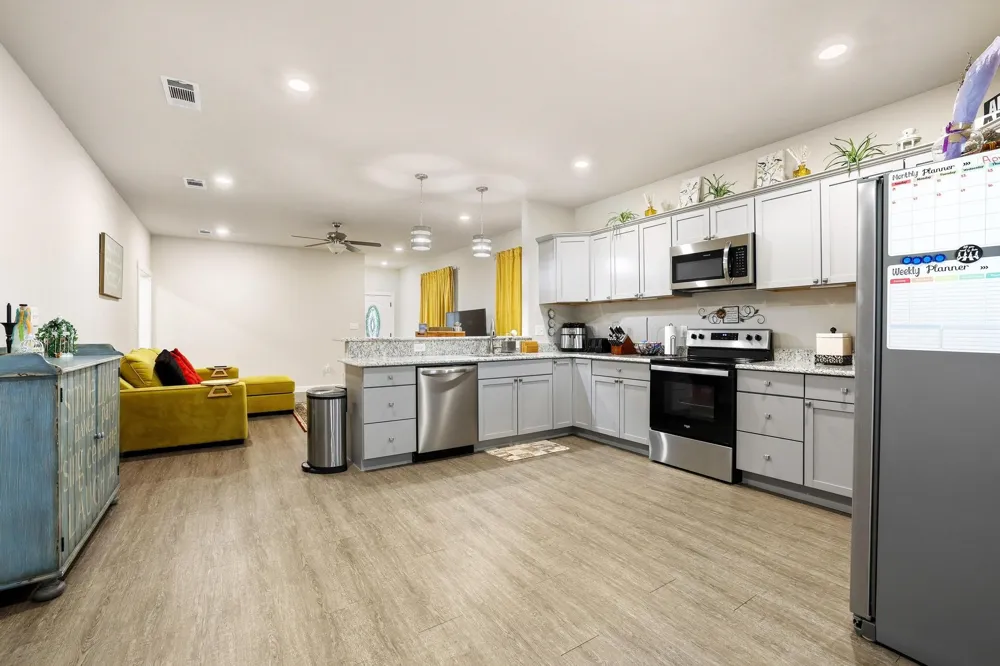 1512 Kennedy Street Bonham, TX 75418