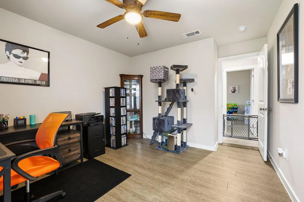 1512 Kennedy Street Bonham, TX 75418