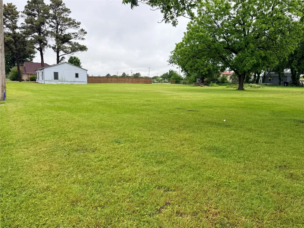 208 S Porch Street Tioga, TX 76271